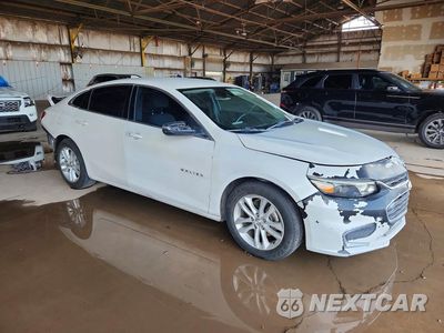 Czwarte zdjęcie samochodu z boku: 2017 CHEVROLET MALIBU LT VIN:1G1ZE5ST1HF242858 - miniatura