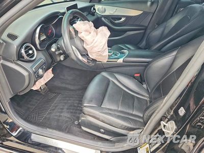 Zdjęcie 7 z 13 samochodu: 2018 MERCEDES-BENZ C 300 VIN:55SWF4JB1JU251983 - miniatura