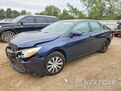 2017 TOYOTA CAMRY LE 4T1BF1FK1HU742171 - główne zdjęcie licytacji z USA - miniatura