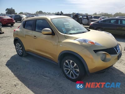 Czwarte zdjęcie samochodu z boku: 2013 NISSAN JUKE S VIN:JN8AF5MV9DT205122 - miniatura