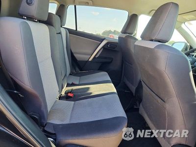 Zdjęcie 11 z 13 samochodu: 2015 TOYOTA RAV4 LE VIN:2T3BFREV1FW381071 - miniatura