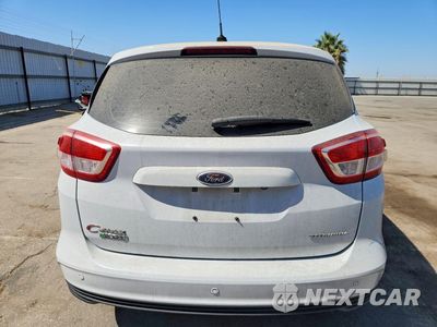 Zdjęcie 6 z 12 samochodu: 2017 FORD C-MAX TITANIUM VIN:1FADP5FU9HL104538 - miniatura