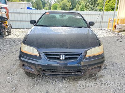 Piąte zdjęcie samochodu w środku: 2002 HONDA ACCORD EX VIN:1HGCG32562A008556 - miniatura