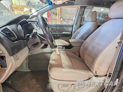 Zdjęcie 7 z 13 samochodu: 2015 KIA SEDONA LX VIN:KNDMB5C17F6046590 - miniatura