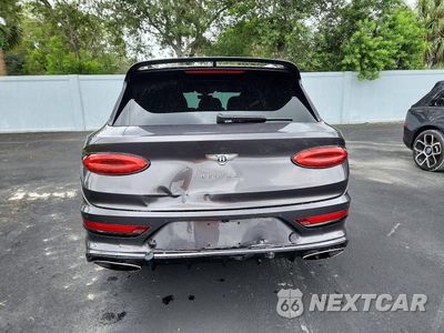 Zdjęcie 6 z 14 samochodu: 2022 BENTLEY BENTAYGA SPEED VIN:SJAAR2ZV0NC015335 - miniatura
