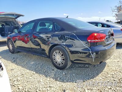 Drugie zdjęcie samochodu z przodu: 2015 VOLKSWAGEN PASSAT S VIN:1VWAT7A31FC075940 - miniatura