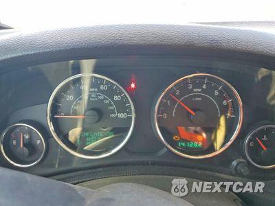 Zdjęcie 9 z 13 samochodu: 2013 JEEP WRANGLER UNLIMITED SAHARA VIN:1C4BJWEG2DL640665 - miniatura