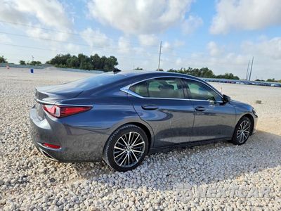 Trzecie zdjęcie samochodu z tyłu: 2023 LEXUS ES 350 BASE VIN:58ADZ1B10PU144030 - miniatura
