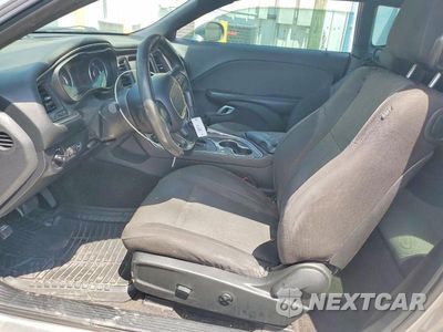 Zdjęcie 7 z 12 samochodu: 2015 DODGE CHALLENGER SXT VIN:2C3CDZAT9FH760905 - miniatura