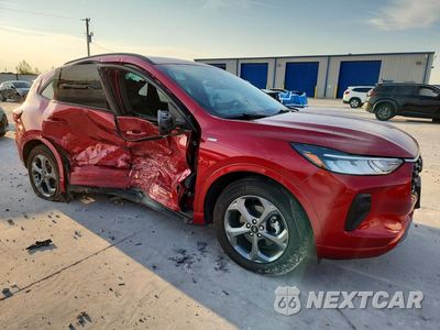 Czwarte zdjęcie samochodu z boku: 2023 FORD ESCAPE ST LINE VIN:1FMCU9MN1PUA68902 - miniatura