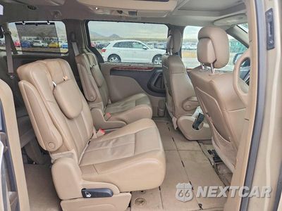 Zdjęcie 11 z 13 samochodu: 2015 CHRYSLER TOWN & COUNTRY LIMITED PLATINUM VIN:2C4RC1GG2FR752787 - miniatura