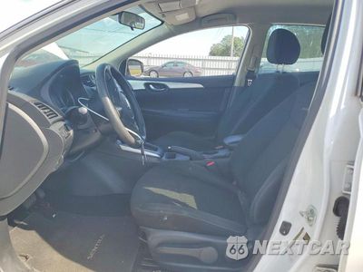 Zdjęcie 7 z 12 samochodu: 2019 NISSAN SENTRA S VIN:3N1AB7AP7KY312928 - miniatura