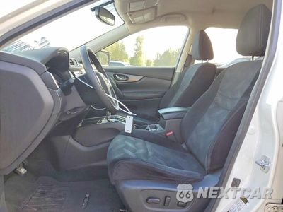 Zdjęcie 7 z 14 samochodu: 2016 NISSAN ROGUE SV VIN:5N1AT2MM5GC880444 - miniatura