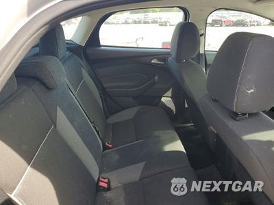 Zdjęcie 10 z 13 samochodu: 2014 FORD FOCUS SE VIN:1FADP3K25EL424461 - miniatura