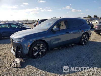 2026 BMW IX XDRIVE45 WB543CF00TCW38166 - główne zdjęcie licytacji z USA - miniatura