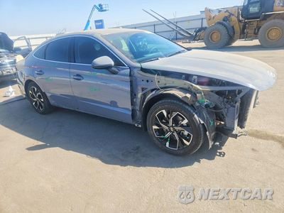 Czwarte zdjęcie samochodu z boku: 2024 HYUNDAI SONATA SEL VIN:KMHL64JA6RA368535 - miniatura