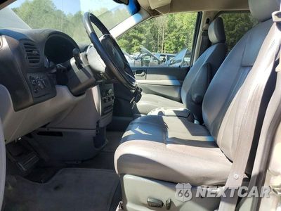 Zdjęcie 7 z 13 samochodu: 2005 CHRYSLER TOWN & COUNTRY TOURING VIN:2C8GP54L55R321362 - miniatura