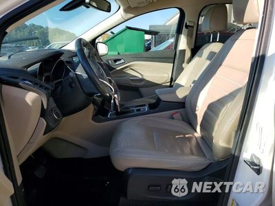 Zdjęcie 7 z 13 samochodu: 2017 FORD ESCAPE TITANIUM VIN:1FMCU9J90HUB20996 - miniatura