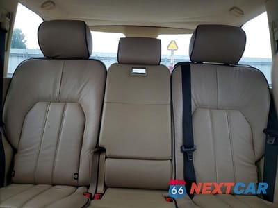 Zdjęcie 10 z 13 samochodu: 2008 LAND ROVER RANGE ROVER HSE VIN:SALME15428A279728 - miniatura