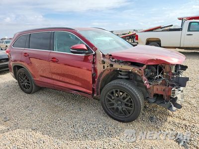 Czwarte zdjęcie samochodu z boku: 2018 TOYOTA HIGHLANDER SE VIN:5TDKZRFH0JS535974 - miniatura