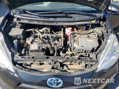 Zdjęcie 11 z 12 samochodu: 2012 TOYOTA PRIUS C THREE VIN:JTDKDTB32C1023395 - miniatura