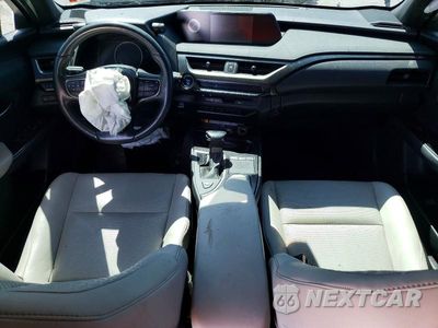 Zdjęcie 8 z 13 samochodu: 2021 LEXUS UX 250H VIN:JTHP9JBH1M2049391 - miniatura