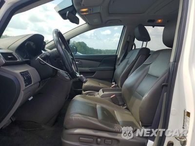 Zdjęcie 7 z 13 samochodu: 2016 HONDA ODYSSEY TOURING VIN:5FNRL5H92GB105035 - miniatura