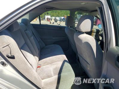 Zdjęcie 10 z 12 samochodu: 2003 TOYOTA CAMRY LE VIN:4T1BE32K23U238273 - miniatura