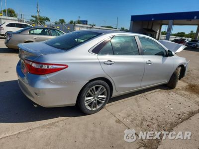Trzecie zdjęcie samochodu z tyłu: 2017 TOYOTA CAMRY SE VIN:4T1BF1FK2HU403421 - miniatura