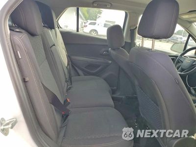 Zdjęcie 11 z 13 samochodu: 2020 CHEVROLET TRAX LS VIN:3GNCJKSBXLL342252 - miniatura