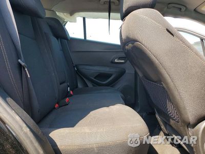 Zdjęcie 11 z 13 samochodu: 2019 CHEVROLET TRAX LS VIN:3GNCJKSB6KL270593 - miniatura