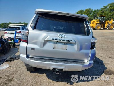 Zdjęcie 6 z 14 samochodu: 2019 TOYOTA 4RUNNER SR5 VIN:JTEZU5JR8K5195904 - miniatura
