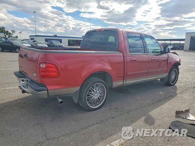 Trzecie zdjęcie samochodu z tyłu: 2001 FORD F150 SUPERCREW VIN:1FTRW07L21KA41354 - miniatura