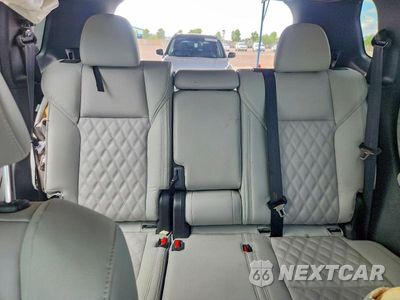 Zdjęcie 10 z 14 samochodu: 2024 MITSUBISHI OUTLANDER SEL VIN:JA4J3WA85RZ074259 - miniatura