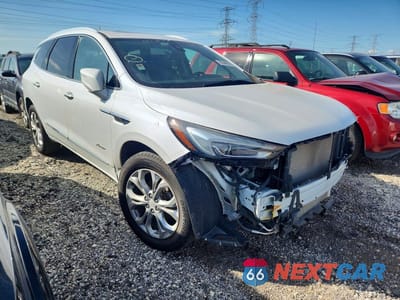Czwarte zdjęcie samochodu z boku: 2020 BUICK ENCLAVE AVENIR VIN:5GAEVCKW5LJ140121 - miniatura