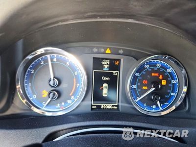 Zdjęcie 9 z 13 samochodu: 2017 TOYOTA COROLLA SE VIN:2T1BURHE1HC871525 - miniatura