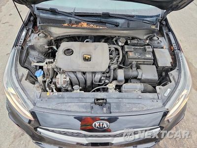 Zdjęcie 11 z 12 samochodu: 2019 KIA FORTE LXS VIN:3KPF24AD3KE107440 - miniatura