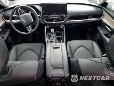 Zdjęcie 8 z 13 samochodu: 2026 TOYOTA GRAND HIGHLANDER HYBRID LIMITED VIN:5TDACAB5XTS088745 - miniatura