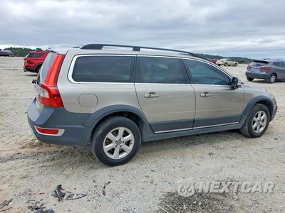 Trzecie zdjęcie samochodu z tyłu: 2011 VOLVO XC70 3.2 VIN:YV4952BL7B1098238 - miniatura