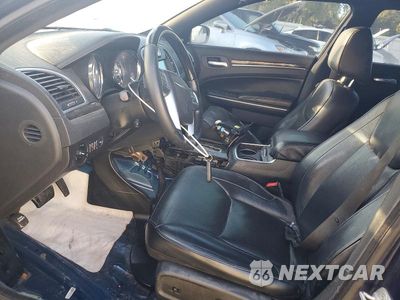 Zdjęcie 7 z 13 samochodu: 2013 CHRYSLER 300C VIN:2C3CCAETXDH647072 - miniatura