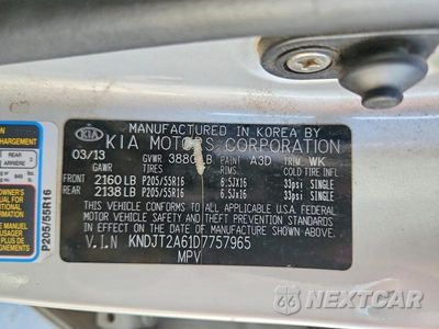 Zdjęcie 12 z 12 samochodu: 2013 KIA SOUL + VIN:KNDJT2A61D7757965 - miniatura