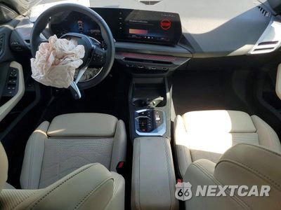 Zdjęcie 8 z 12 samochodu: 2026 BMW 228 VIN:WBA83GG08T7U47080 - miniatura