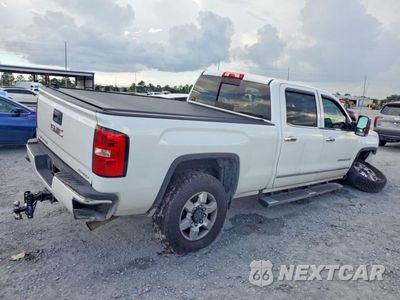 Trzecie zdjęcie samochodu z tyłu: 2019 GMC SIERRA K2500 DENALI VIN:1GT12SEG6KF259947 - miniatura