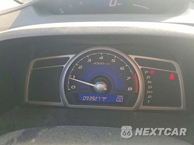 Zdjęcie 9 z 12 samochodu: 2010 HONDA CIVIC LX VIN:2HGFA1F51AH588487 - miniatura