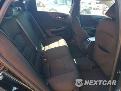 Zdjęcie 10 z 12 samochodu: 2020 CHEVROLET MALIBU RS VIN:1G1ZG5ST0LF155987 - miniatura