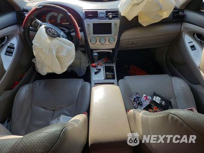 Zdjęcie 15 z 24 samochodu: 2007 TOYOTA CAMRY SE V6 VIN:4T1BK46K47U027252 - miniatura