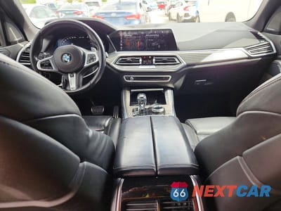 Zdjęcie 8 z 12 samochodu: 2019 BMW X5 XDRIVE50I VIN:5UXJU2C5XKLN66873 - miniatura