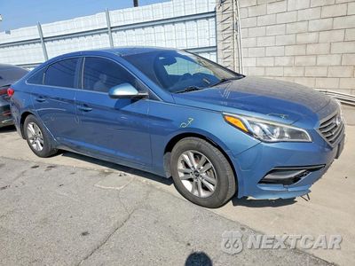 Czwarte zdjęcie samochodu z boku: 2016 HYUNDAI SONATA SE VIN:5NPE24AF1GH321164 - miniatura