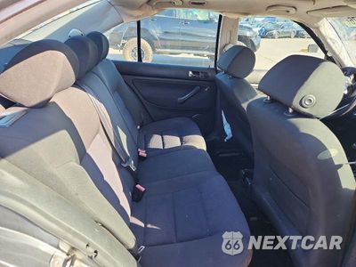 Zdjęcie 10 z 12 samochodu: 2004 VOLKSWAGEN JETTA GLS TDI VIN:3VWSR69M64M082839 - miniatura
