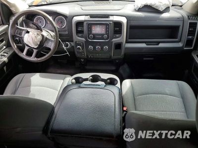 Zdjęcie 8 z 12 samochodu: 2022 RAM 1500 CLASSIC TRADESMAN VIN:3C6RR7KT4NG287592 - miniatura